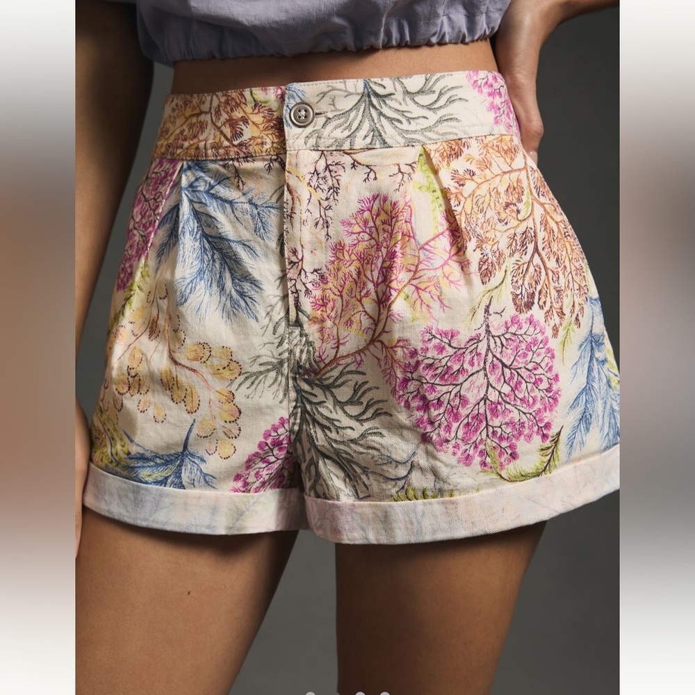 Anthropologie Pilcro Floral Print Short. Size 25